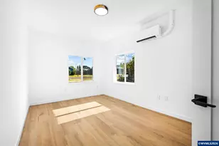 805 W Sherman St, Lebanon, OR 97355 - Photo 14