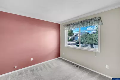 4236 Geranium Av NE, Salem, OR 97305 - Photo 16