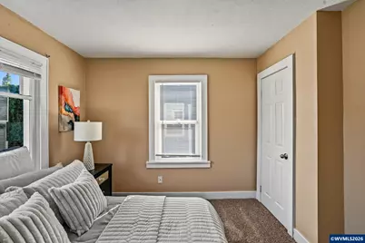 565 25th St SE, Salem, OR 97301 - Photo 22