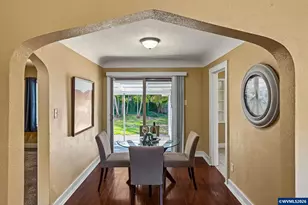 565 25th St SE, Salem, OR 97301 - Photo 10