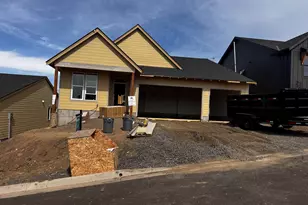 891 W Washington St, Carlton, OR 97111 - Photo 2