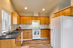 869 Meadowlark Pl, Molalla, OR 97038 - Photo 8