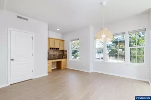 1996 Hawksview Ave SE, Salem, OR 97306 - Photo 14