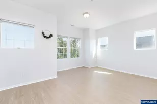 1996 Hawksview Ave SE, Salem, OR 97306 - Photo 22