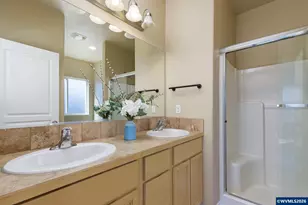 1996 Hawksview Ave SE, Salem, OR 97306 - Photo 20