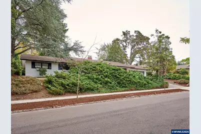 3240 Dogwood Dr S, Salem, OR 97302 - Photo 30
