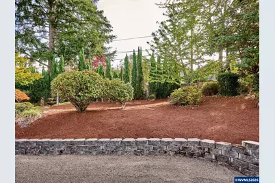 3240 Dogwood Dr S, Salem, OR 97302 - Photo 44