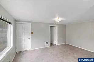 930 Alder St, Sweet Home, OR 97386 - Photo 4
