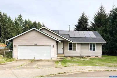 720 SW Pioneer Ct, Willamina, OR 97396 - Photo 1