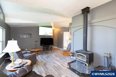 9445 McBeth Rd, Dallas, OR 97338 - Photo 16