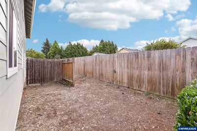 1149 D St, Independence, OR 97351 - Photo 24