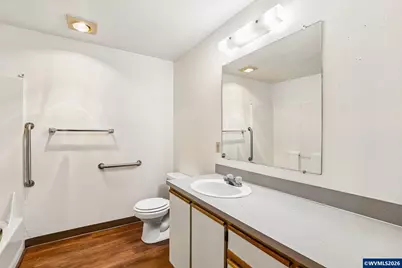 1149 D St, Independence, OR 97351 - Photo 16