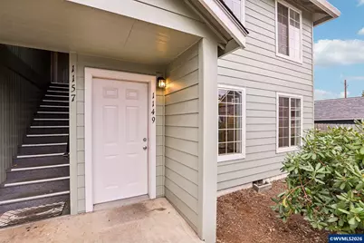 1149 D St, Independence, OR 97351 - Photo 4