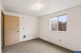 1149 D St, Independence, OR 97351 - Photo 20