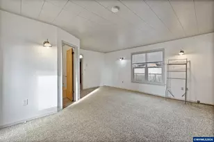 790 SE Garner St, Prineville, OR 97554 - Photo 10