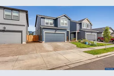 2766 V St, Springfield, OR 97477 - Photo 2
