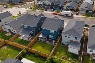 2766 V St, Springfield, OR 97477 - Photo 36