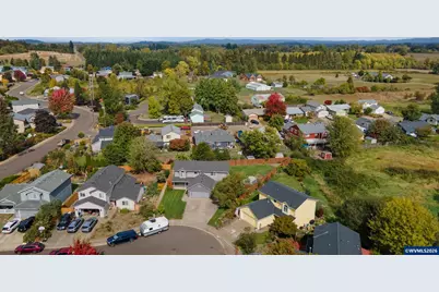 8110 Daphne Ct, Corvallis, OR 97330 - Photo 46