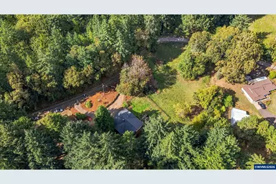 25154 Aurora Ln, Philomath, OR 97370 - Photo 40