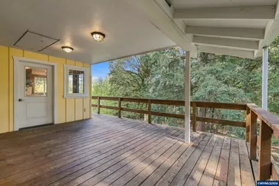 25154 Aurora Ln, Philomath, OR 97370 - Photo 24