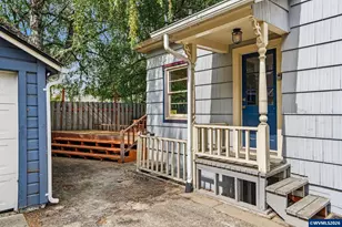 235 15th St NE, Salem, OR 97301 - Photo 38