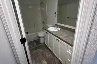 504 Wall St, Silverton, OR 97381 - Photo 26