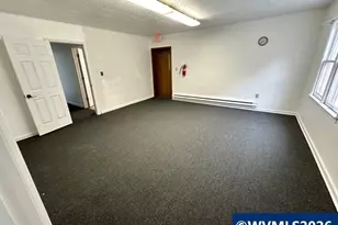 1099 Queen Av SW, Albany, OR 97321 - Photo 16