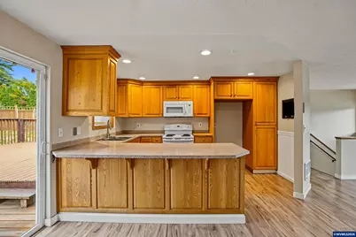 4805 7th Av SE, Salem, OR 97302 - Photo 10