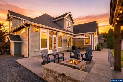 2178 Meridian Dr, Woodburn, OR 97071 - Photo 4