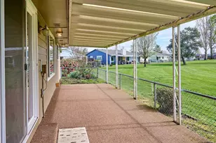 2056 King Way, Woodburn, OR 97071 - Photo 18