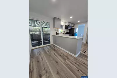 1800 Lakewood #107 Ct, Eugene, OR 97402 - Photo 14