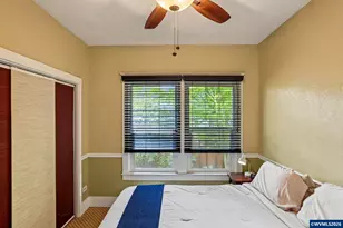 735 20th St NE, Salem, OR 97301 - Photo 16