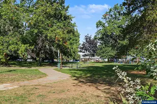 601 30th Av SE, Albany, OR 97322 - Photo 26