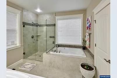 422 Turnberry Av, Woodburn, OR 97071 - Photo 20