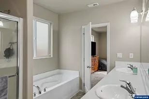 543 Casting St SE, Albany, OR 97322 - Photo 18