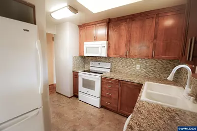 1453 Astor Wy, Woodburn, OR 97071 - Photo 6