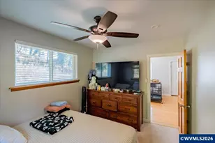 10175 Sunnyside Rd SE, Jefferson, OR 97352 - Photo 14