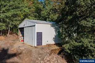 10175 Sunnyside Rd SE, Jefferson, OR 97352 - Photo 26