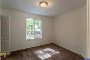 4380 NW Canary Pl, Corvallis, OR 97330 - Photo 28