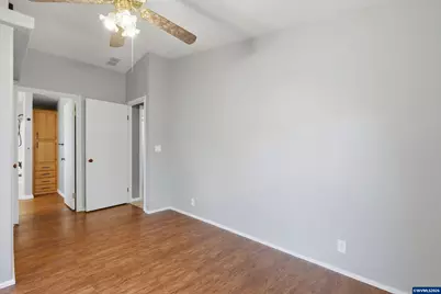 794 S Grice Lp, Jefferson, OR 97352 - Photo 20