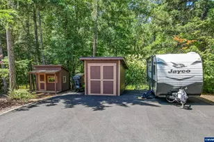 29877 Bartels Creeks Dr, Lebanon, OR 97355 - Photo 12