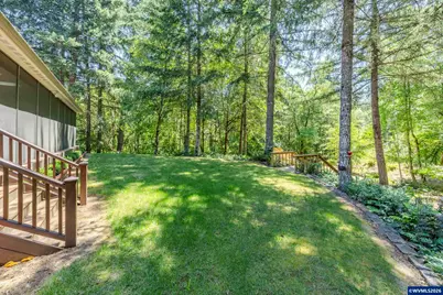 29877 Bartels Creeks Dr, Lebanon, OR 97355 - Photo 42
