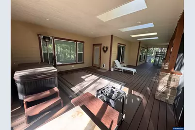 29877 Bartels Creeks Dr, Lebanon, OR 97355 - Photo 40