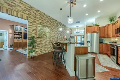 29877 Bartels Creeks Dr, Lebanon, OR 97355 - Photo 26