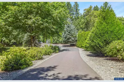 29877 Bartels Creeks Dr, Lebanon, OR 97355 - Photo 6