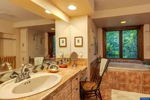4599 Eagle Crest Rd NW, Salem, OR 97304 - Photo 22