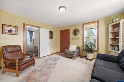 1275 SE Jefferson St, Dallas, OR 97338 - Photo 4