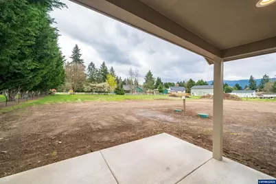 950 6th St, Lyons, OR 97358 - Photo 24