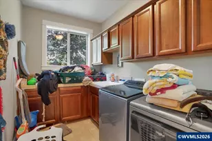 1340 West Meadows Dr NW, Salem, OR 97304 - Photo 22