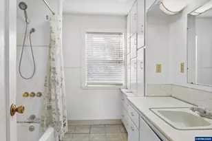 993 42nd Ave, Sweet Home, OR 97386 - Photo 12